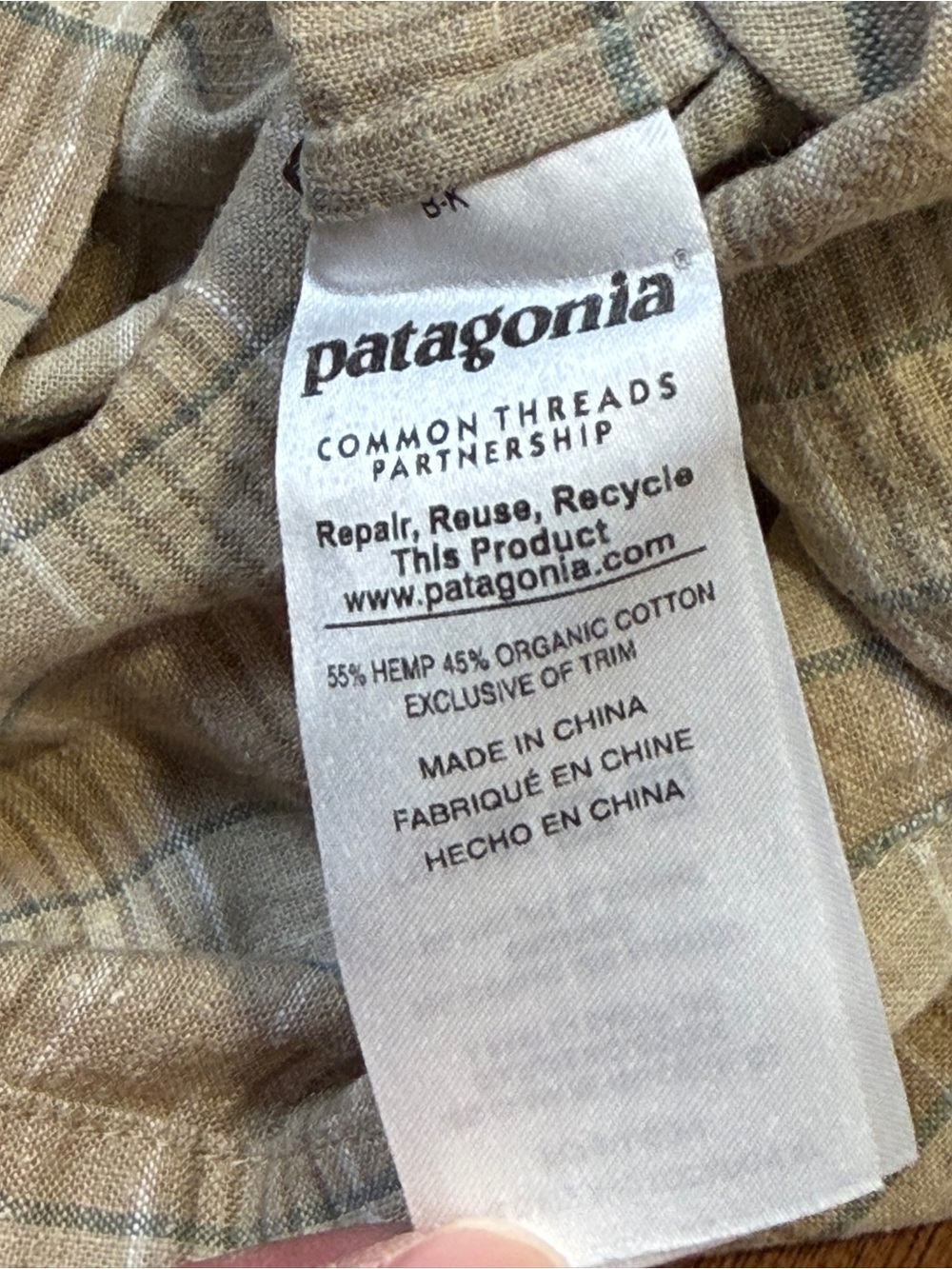 Patagonia Plaid Short Sleeve Buttonup Shirt Mens Medium Brown Back Step - Picture 6 of 6
